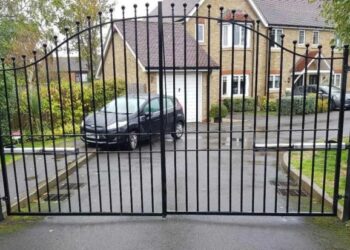Enhance Your Home with Automatic Sliding Driveway Gates - Hik Security
