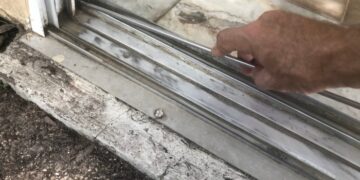 How to Repair a Damaged Sliding Glass Door Track - HubPages
